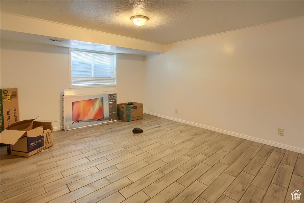 1714 E 5825 S South Ogden, UT 84403