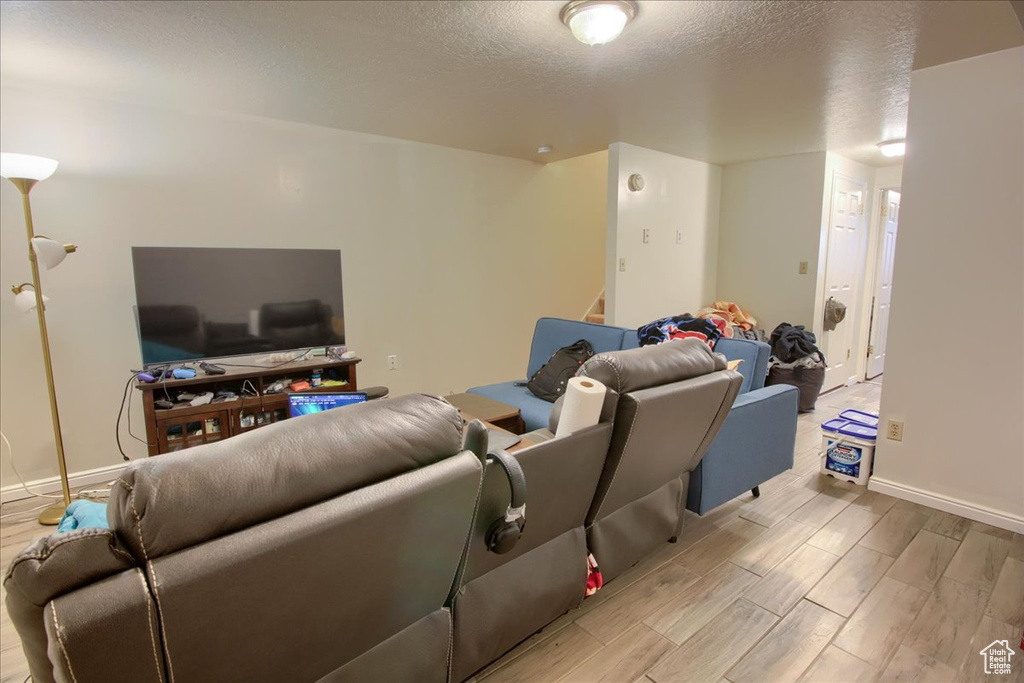 1714 E 5825 S South Ogden, UT 84403