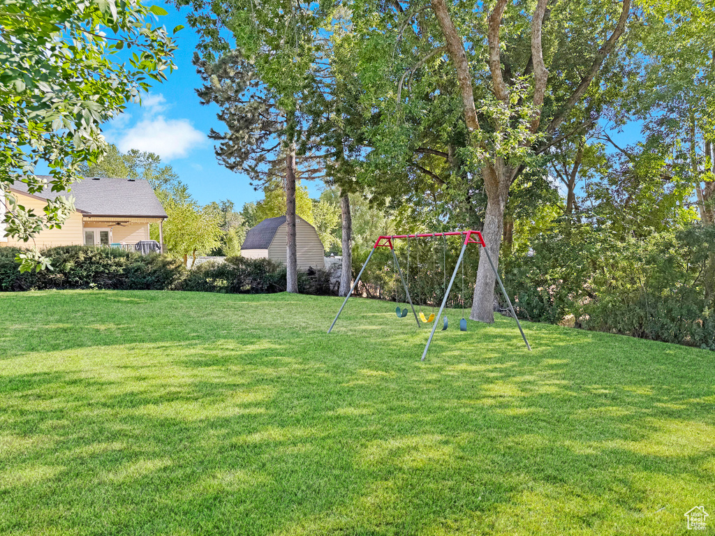 851 N BONITA WAY Centerville, UT 84014