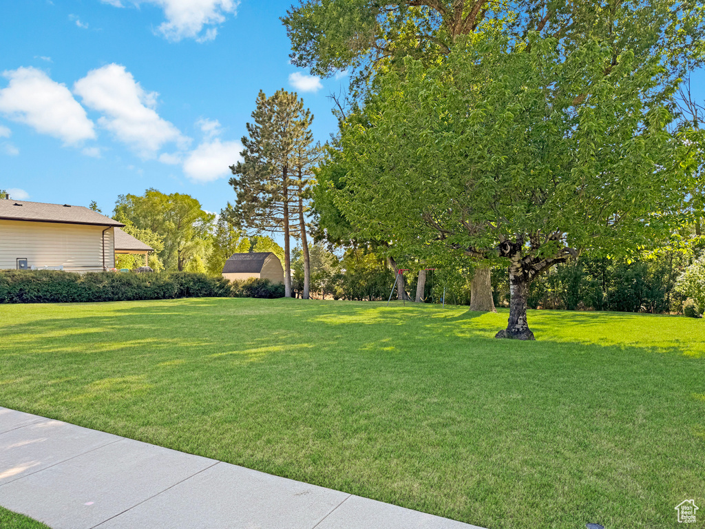 851 N BONITA WAY Centerville, UT 84014