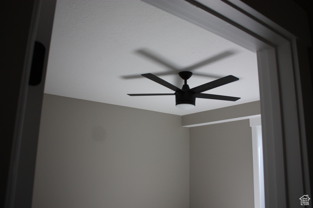 Detailed view of ceiling fan