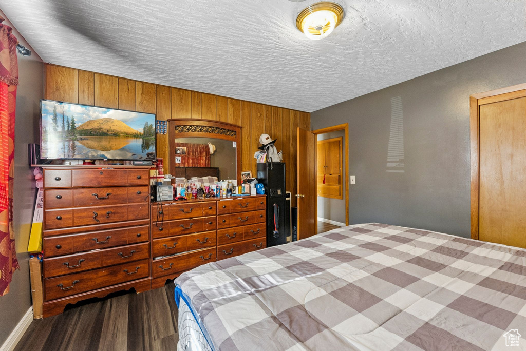 Photo 10 for MLS #2094691 at 3035 Brinker Ave