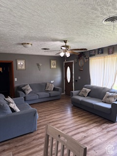 3035 BRINKER AVE Ogden, UT 84403