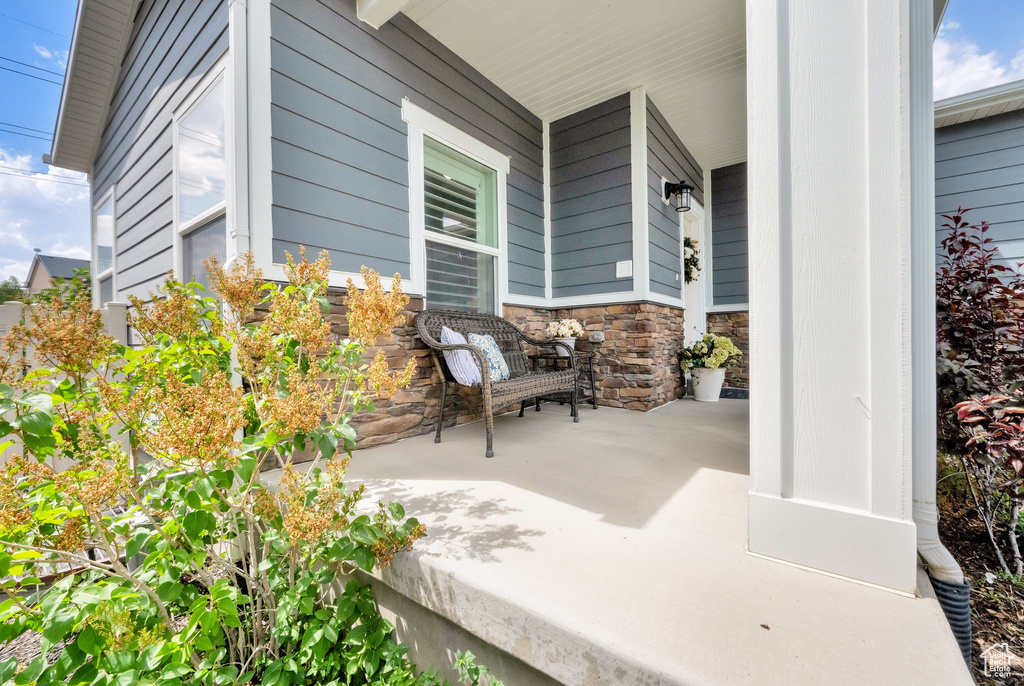 7873 N SANTA CLARA DR Eagle Mountain, UT 84005
