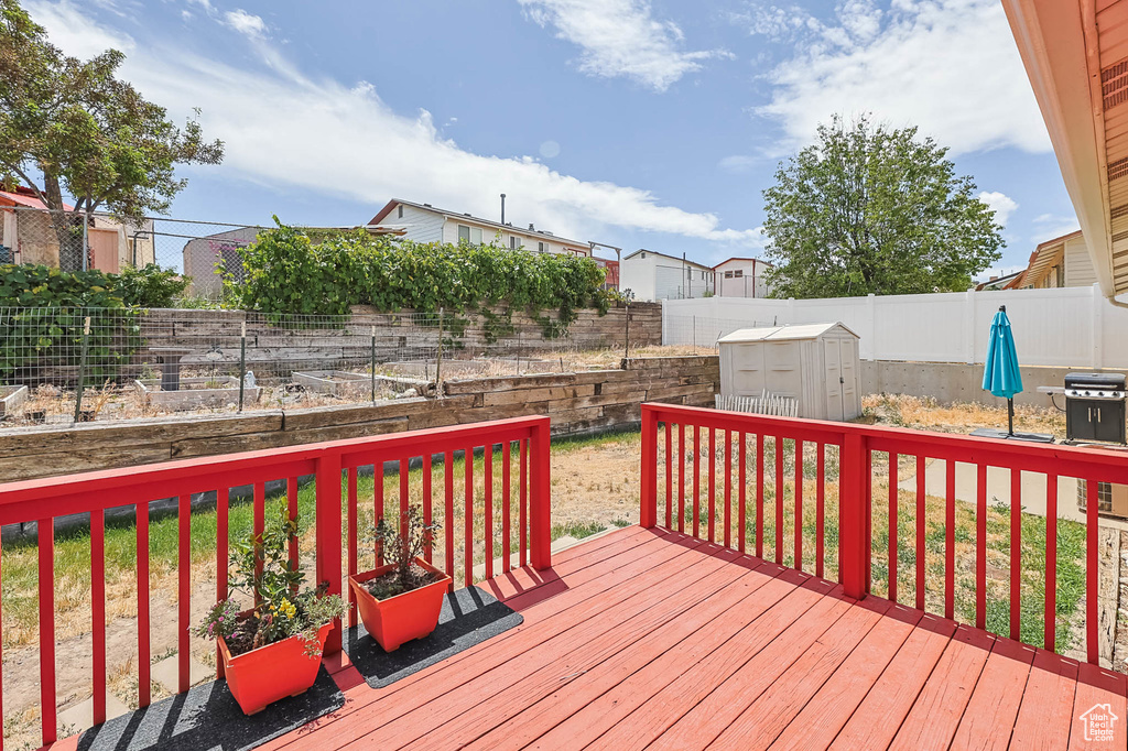 5327 W MOUNTAIN MEN DR. Salt Lake City, UT 84118