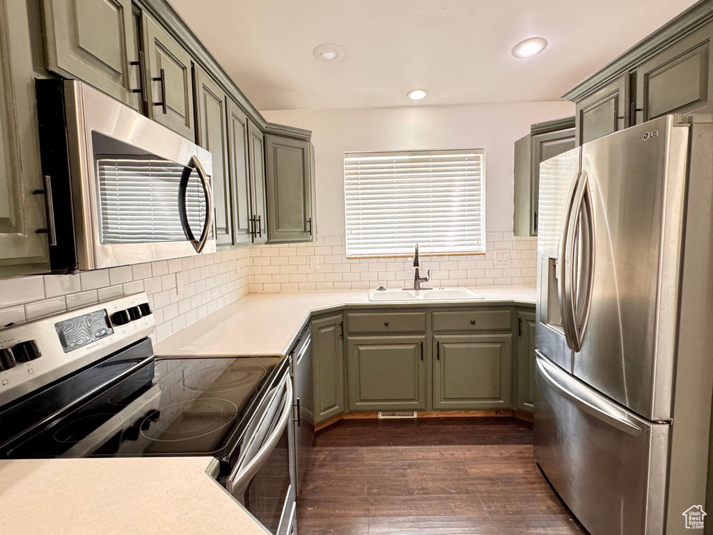 521 E 550 S Santaquin, UT 84655