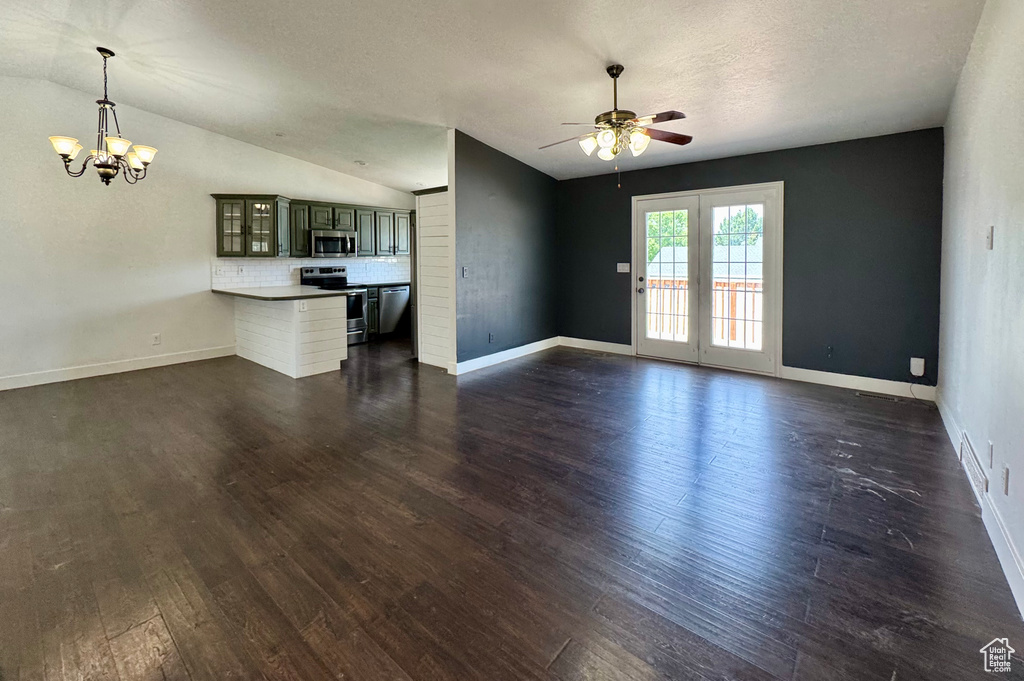 521 E 550 S Santaquin, UT 84655