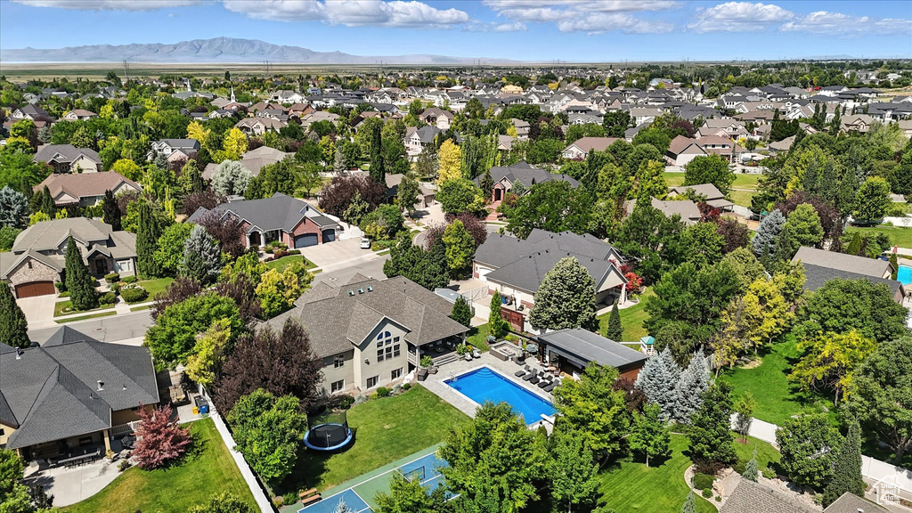 89 COUNTRY CIR Kaysville, UT 84037