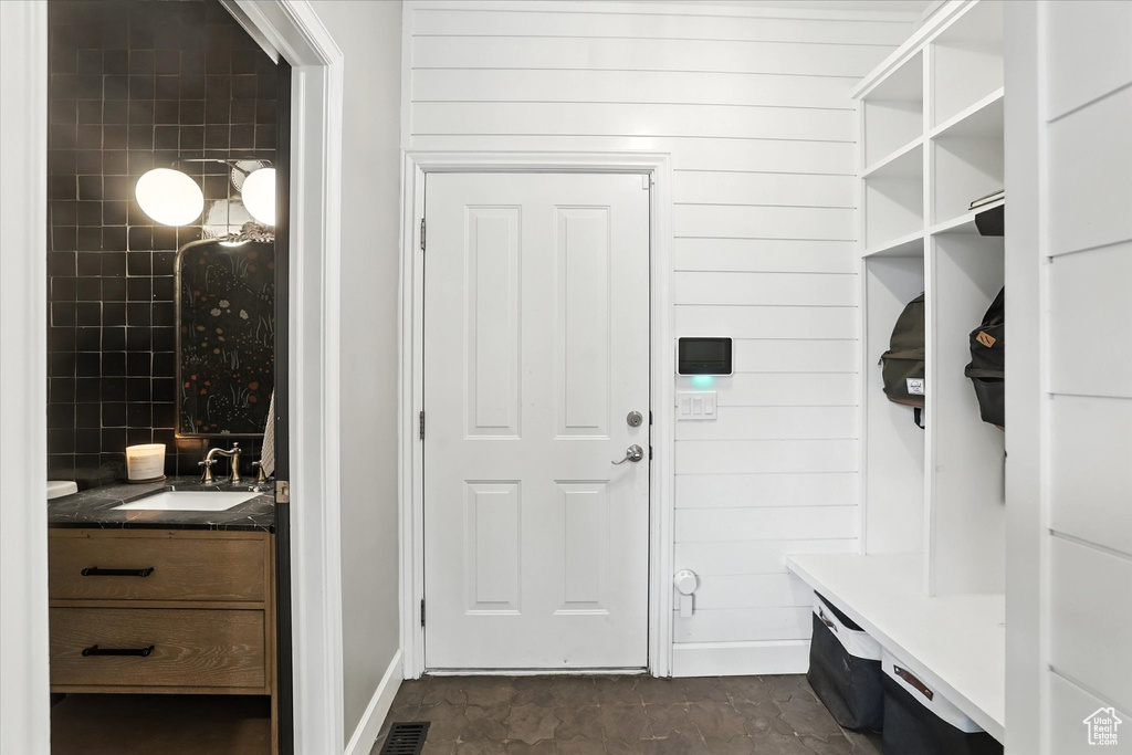 89 COUNTRY CIR Kaysville, UT 84037