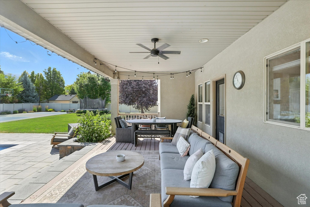 89 COUNTRY CIR Kaysville, UT 84037