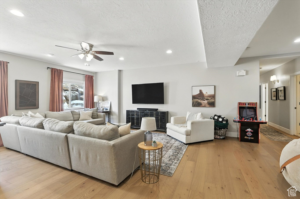 89 COUNTRY CIR Kaysville, UT 84037