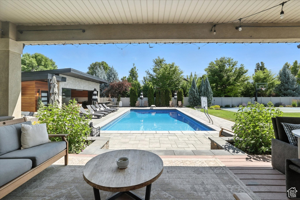 89 COUNTRY CIR Kaysville, UT 84037