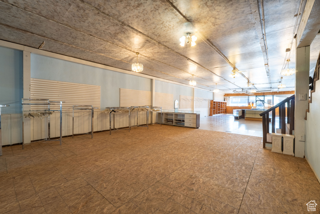 Unfurnished room featuring tile patterned floors
