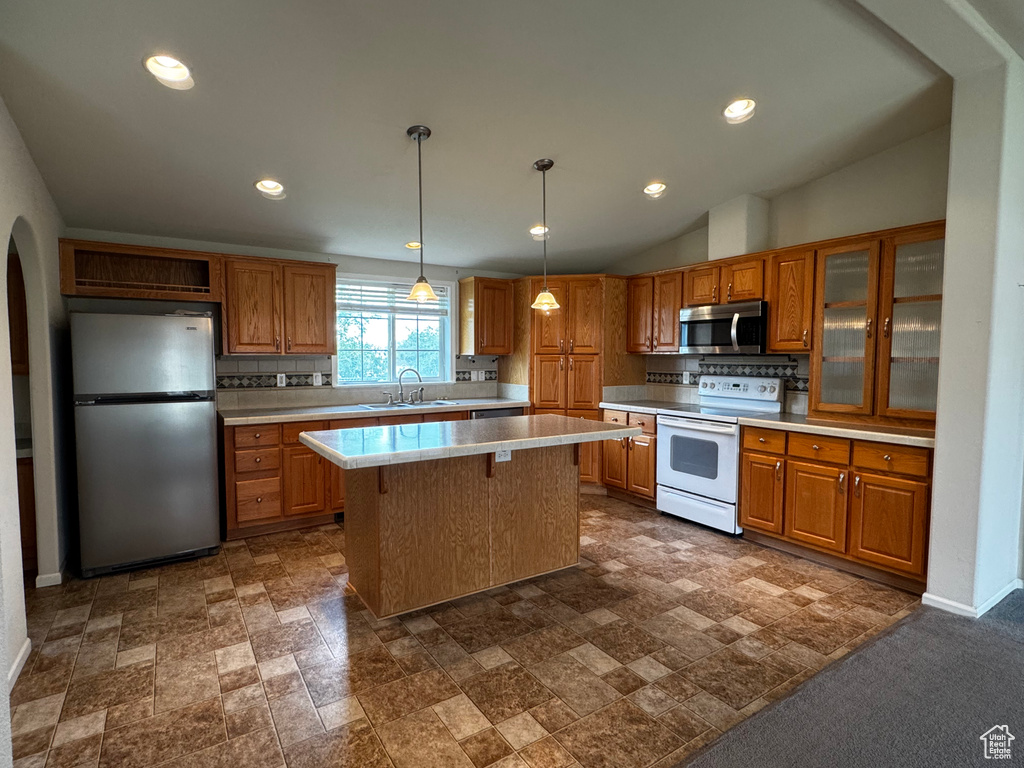 390 W DURFEE Grantsville, UT 84029