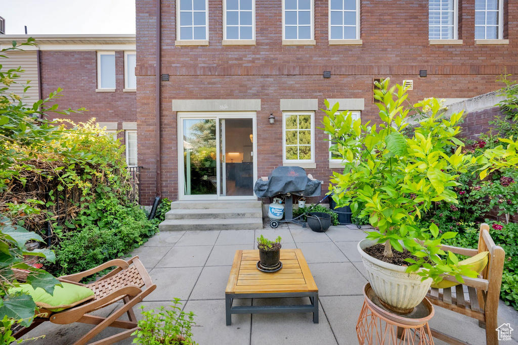 468 N E ST Salt Lake City, UT 84103