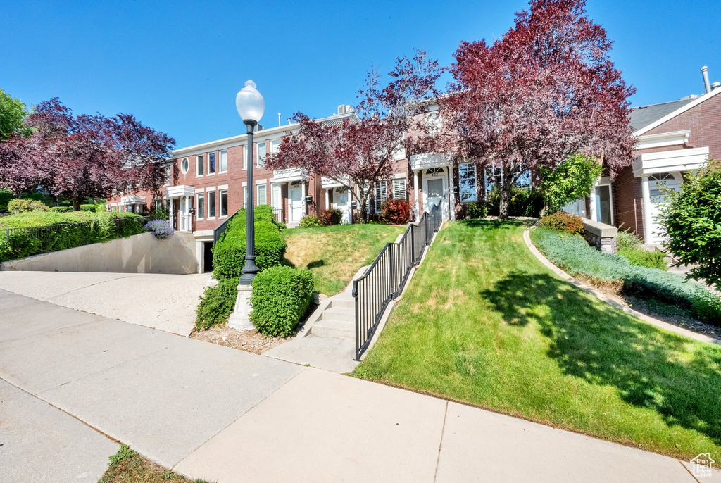 468 N E ST Salt Lake City, UT 84103