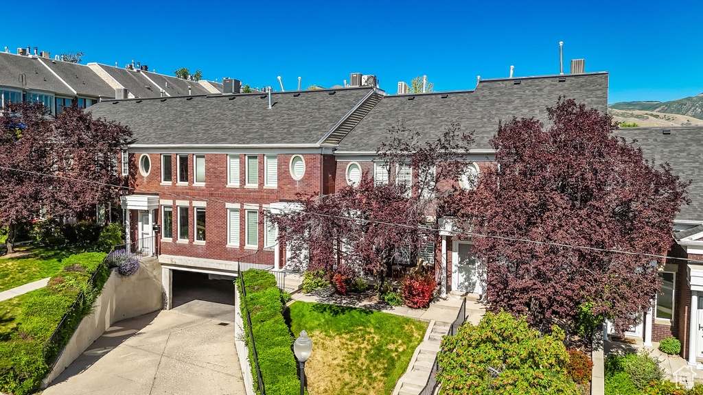 468 N E ST Salt Lake City, UT 84103