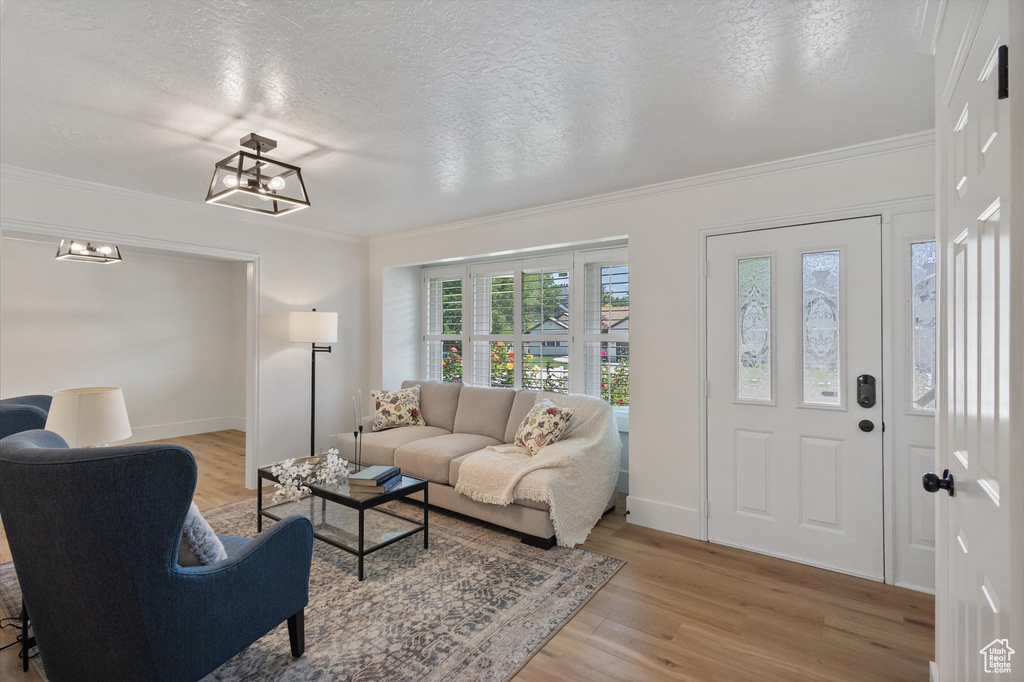 5760 S SURREYRUN RD Murray, UT 84107