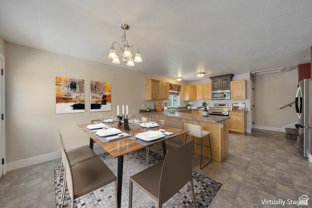 201 E 660 S Willard, UT 84340