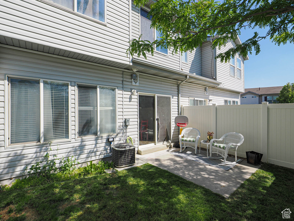 View of yard featuring a patio area
