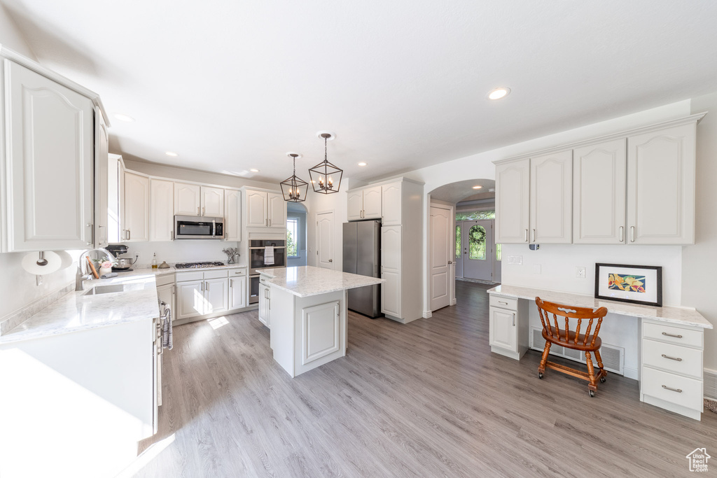 1320 E CANBERRA DR Lindon, UT 84042
