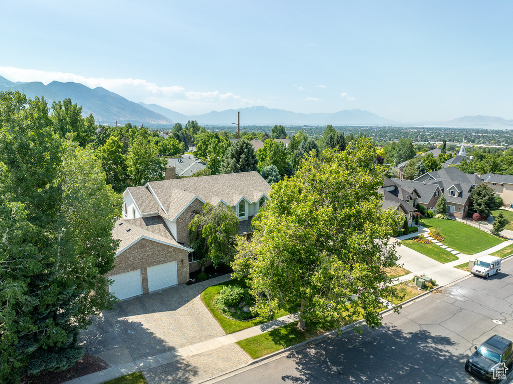 1320 E CANBERRA DR Lindon, UT 84042