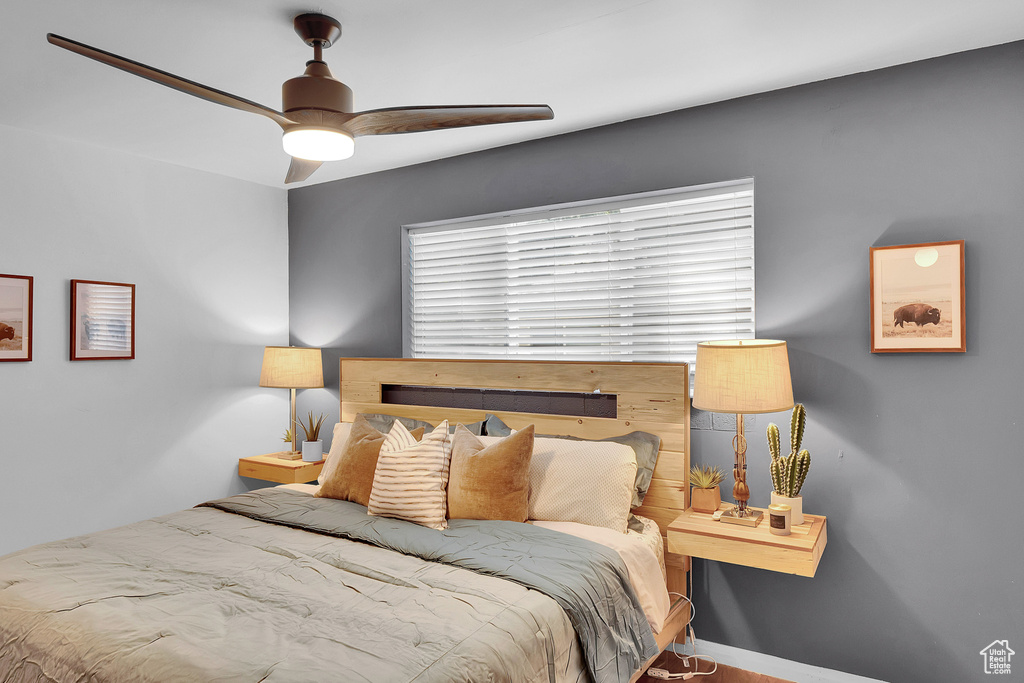 Bedroom with a ceiling fan