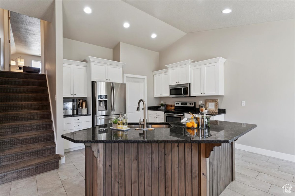 1592 E MAPLE WAY Layton, UT 84040