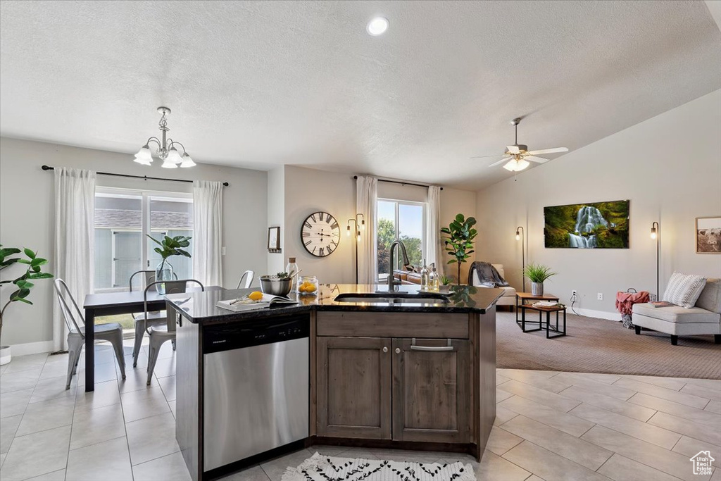 1592 E MAPLE WAY Layton, UT 84040