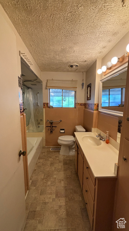329 E SAUNDERS ST Murray, UT 84107
