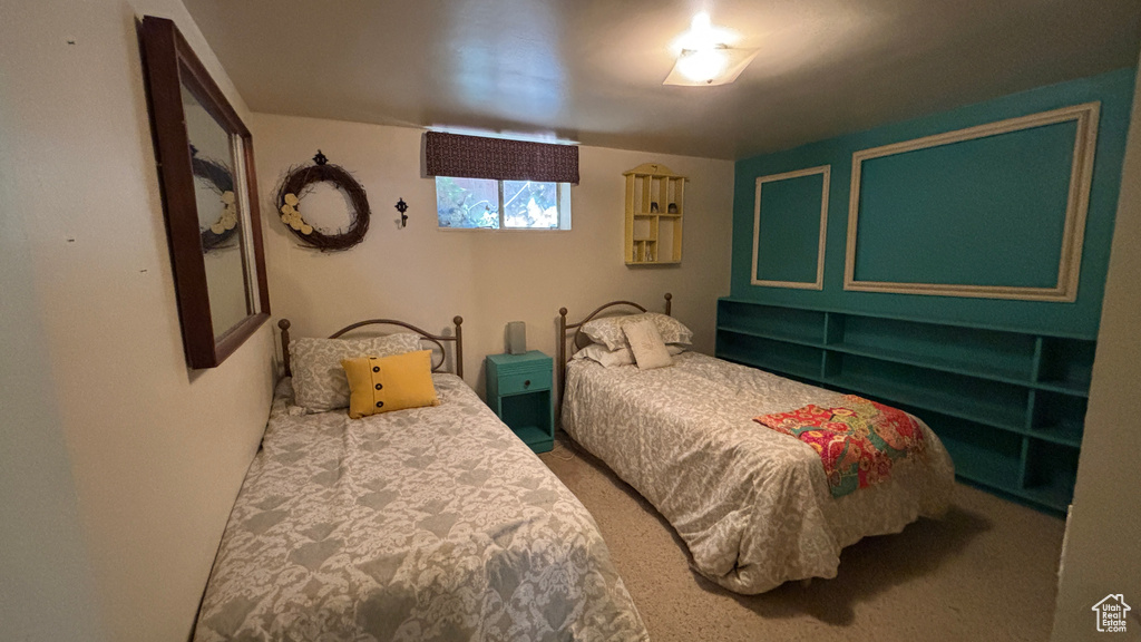 329 E SAUNDERS ST Murray, UT 84107