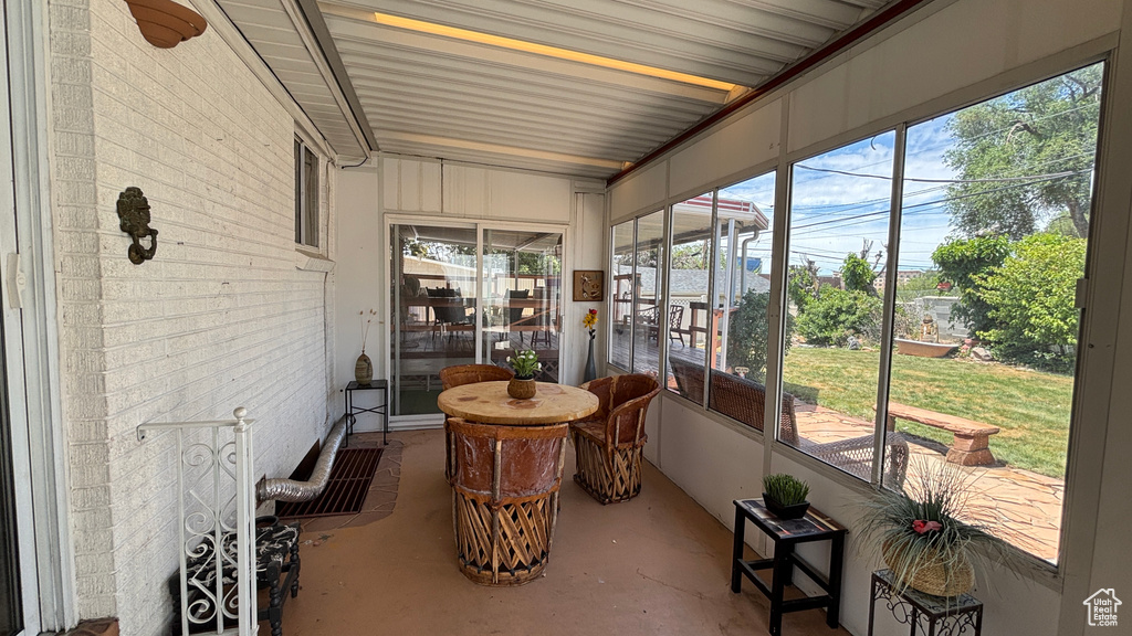 329 E SAUNDERS ST Murray, UT 84107