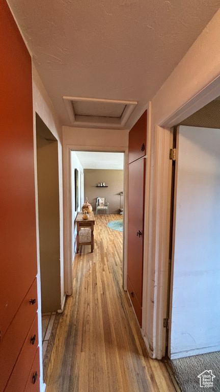 329 E SAUNDERS ST Murray, UT 84107