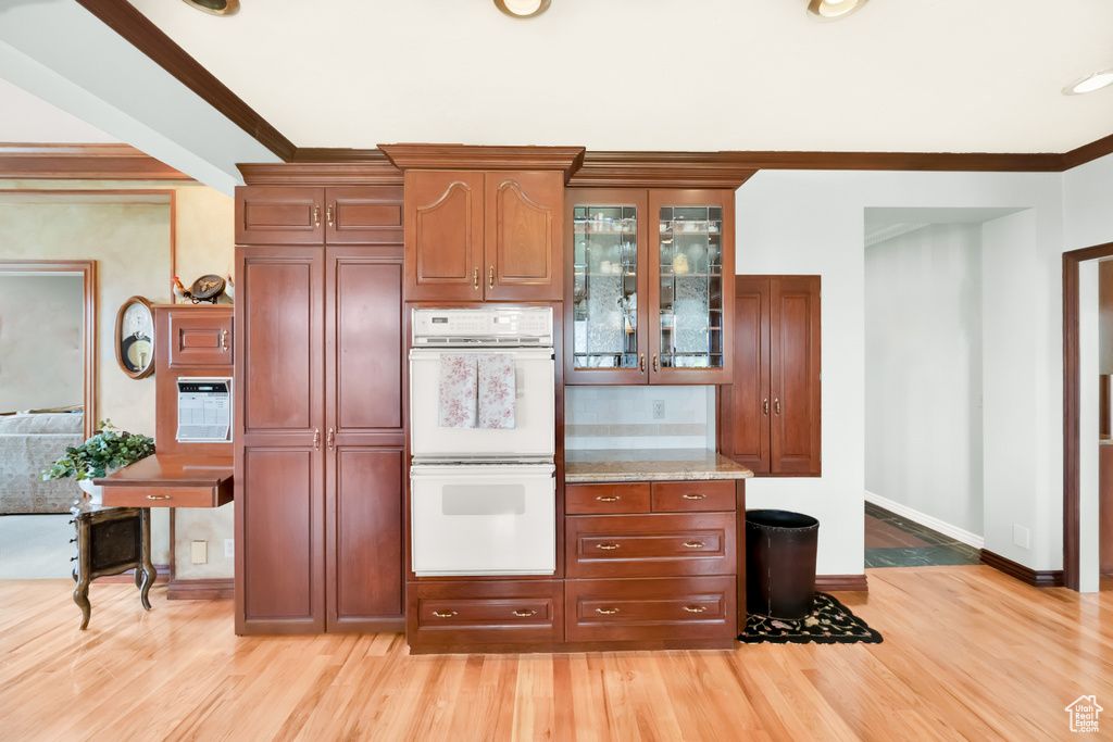 2058 E OAK MANOR DR Sandy, UT 84092