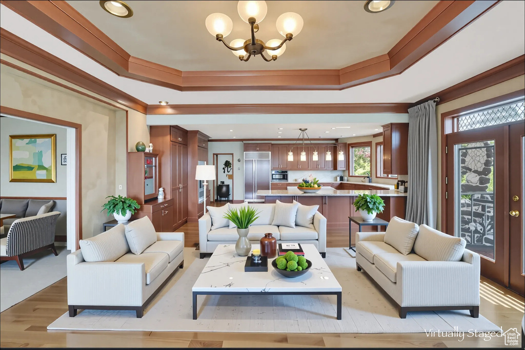 2058 E OAK MANOR DR Sandy, UT 84092