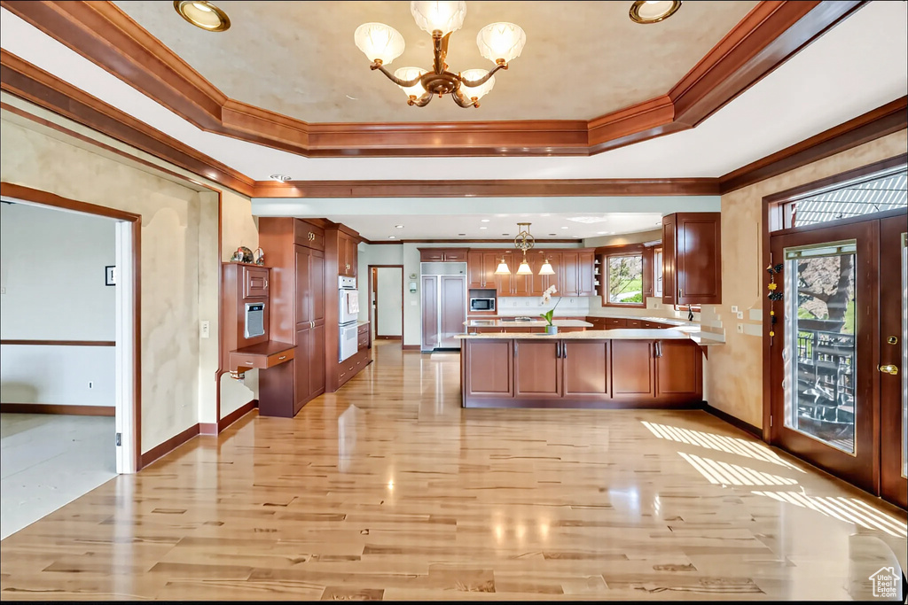 2058 E OAK MANOR DR Sandy, UT 84092