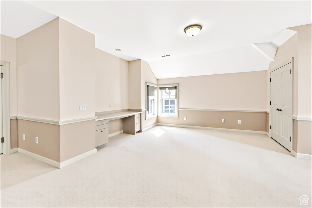 2058 E OAK MANOR DR Sandy, UT 84092