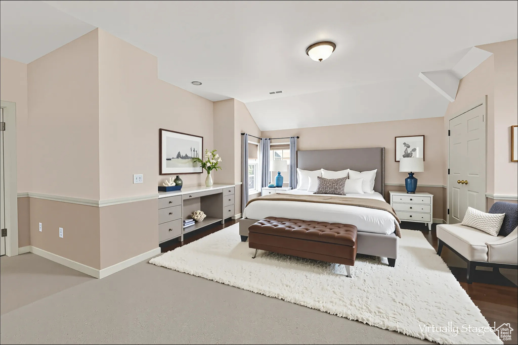 2058 E OAK MANOR DR Sandy, UT 84092