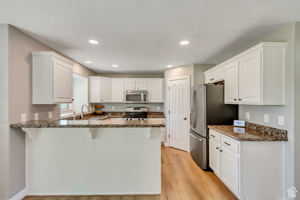 188 E BROOKSHIRE DR Saratoga Springs, UT 84045
