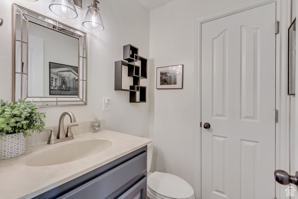188 E BROOKSHIRE DR Saratoga Springs, UT 84045