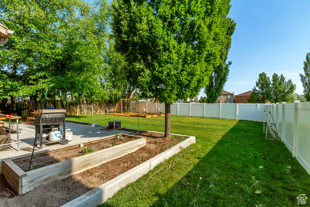 188 E BROOKSHIRE DR Saratoga Springs, UT 84045
