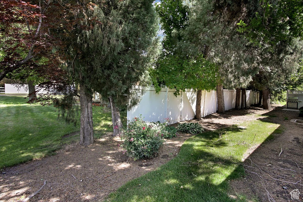 609 E CLEARWATER DR Layton, UT 84041