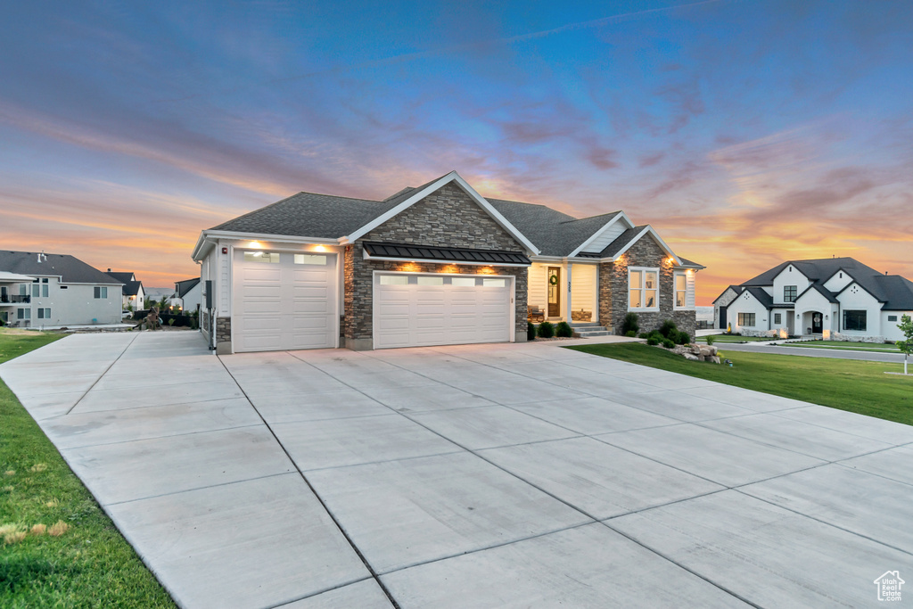 325 S AUTUMN BLAZE CIR Woodland Hills, UT 84653