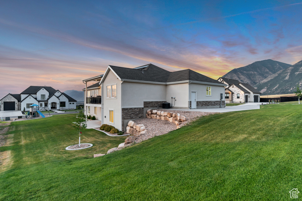 325 S AUTUMN BLAZE CIR Woodland Hills, UT 84653
