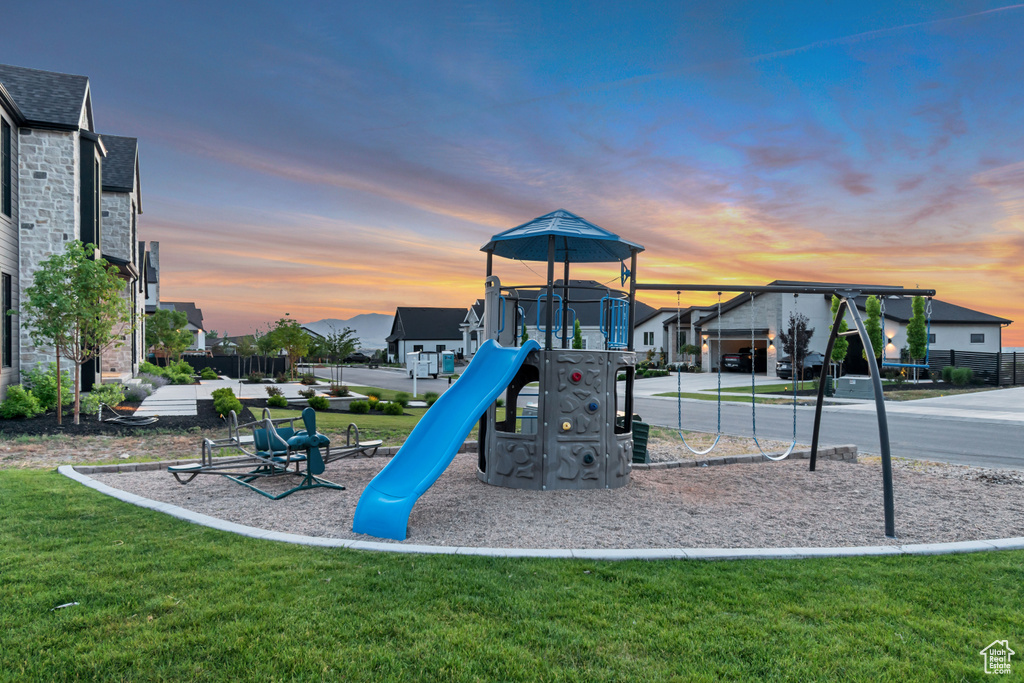 325 S AUTUMN BLAZE CIR Woodland Hills, UT 84653