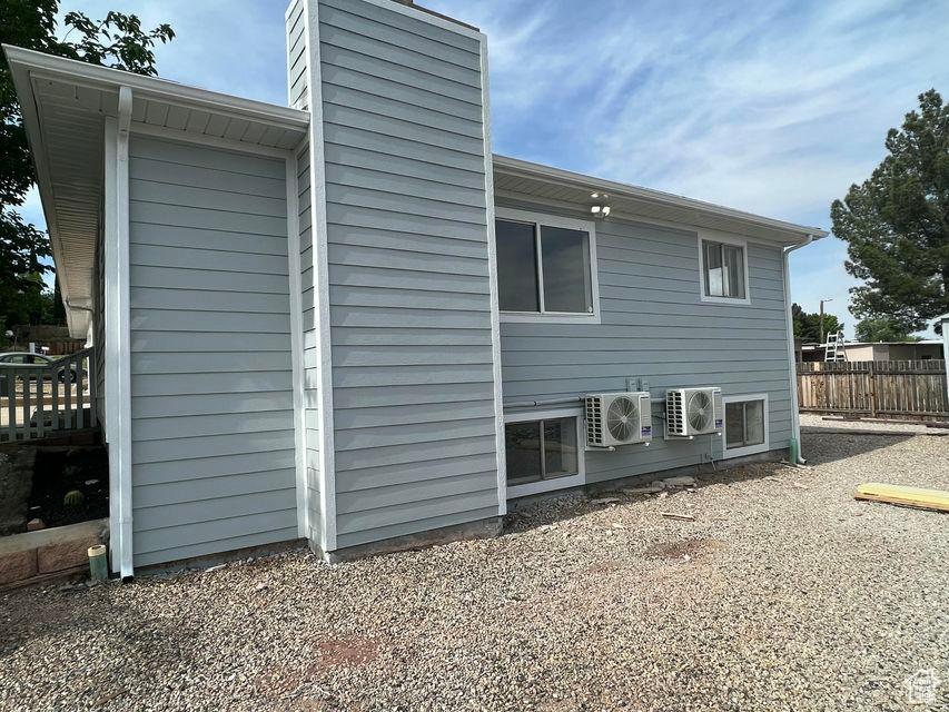 48 N VILLAGE WAY Washington, UT 84780