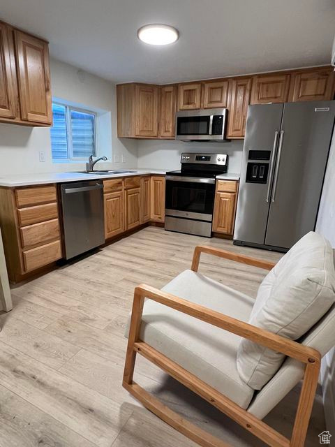 48 N VILLAGE WAY Washington, UT 84780