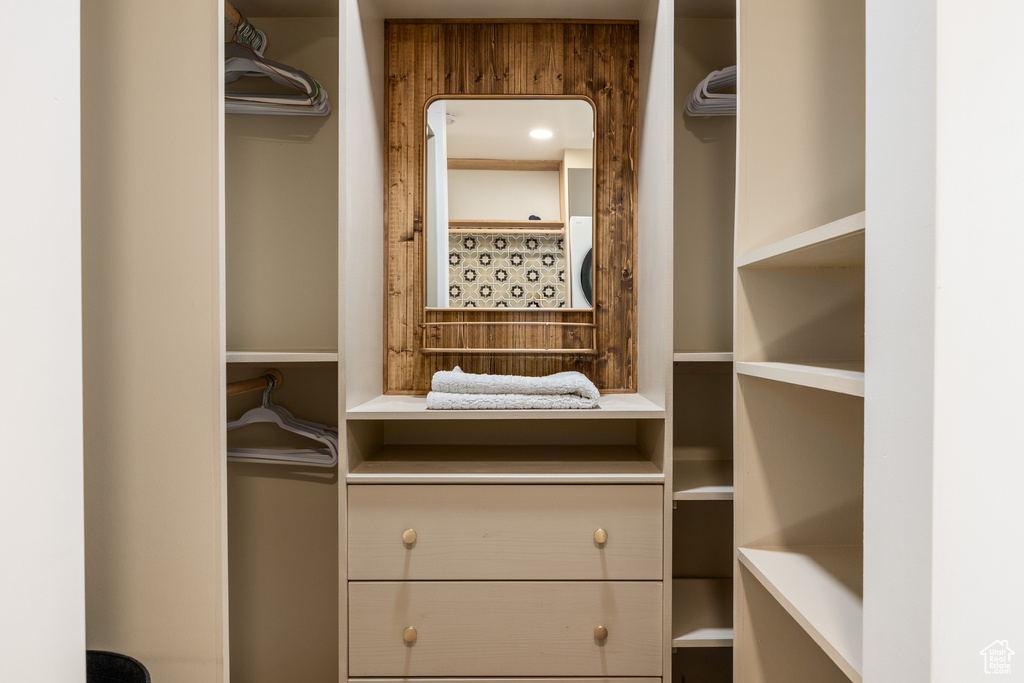 View of walk in closet