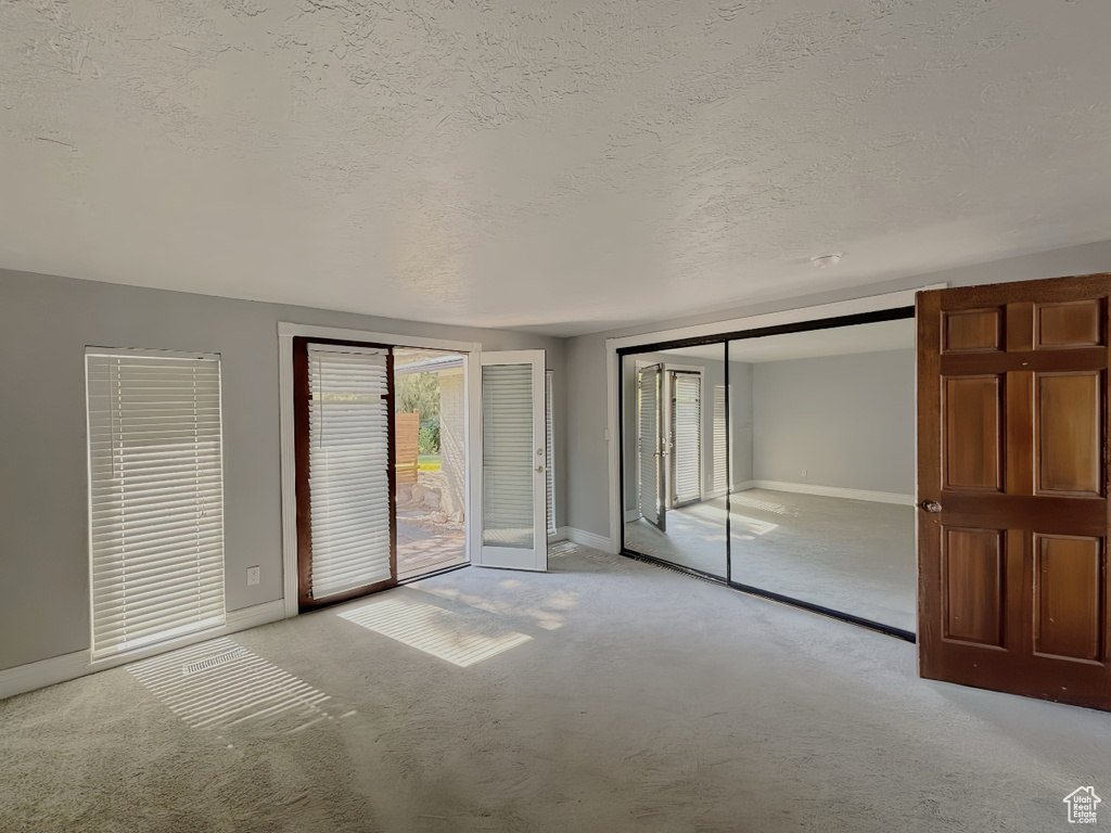 2057 E CASTLE HILL AVE Cottonwood Heights, UT 84121