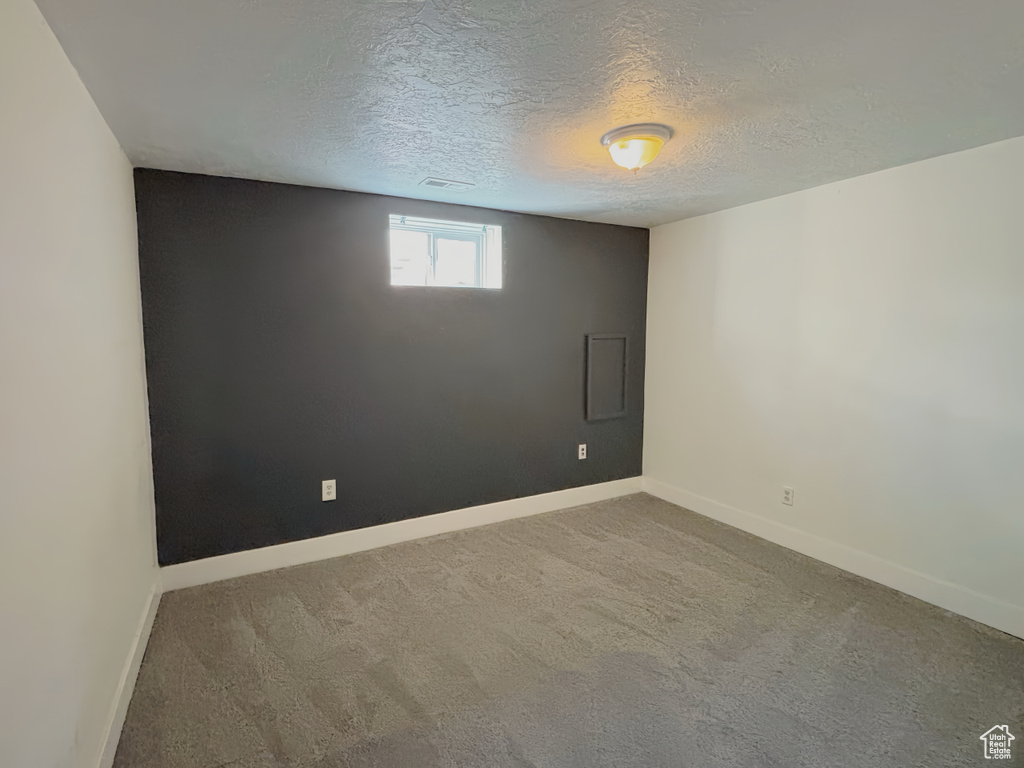 2057 E CASTLE HILL AVE Cottonwood Heights, UT 84121